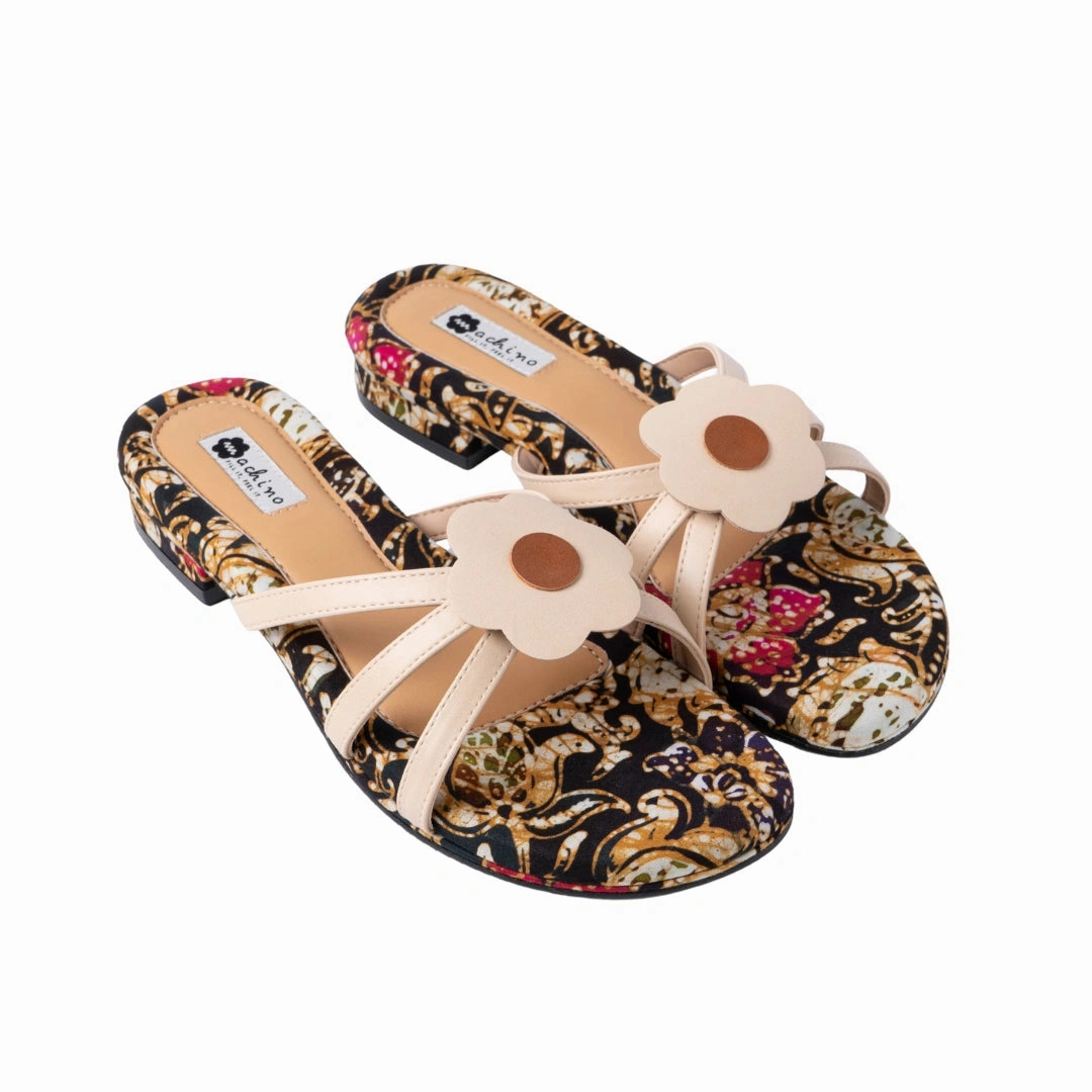Flat Nursing Shoes Dream in Hana Batik Flora Flats