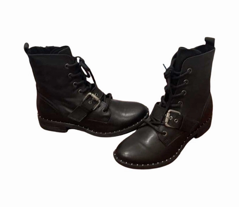 Pilar Combat Boots - SM REBOOTED Combat Boots And Skinny Jeans