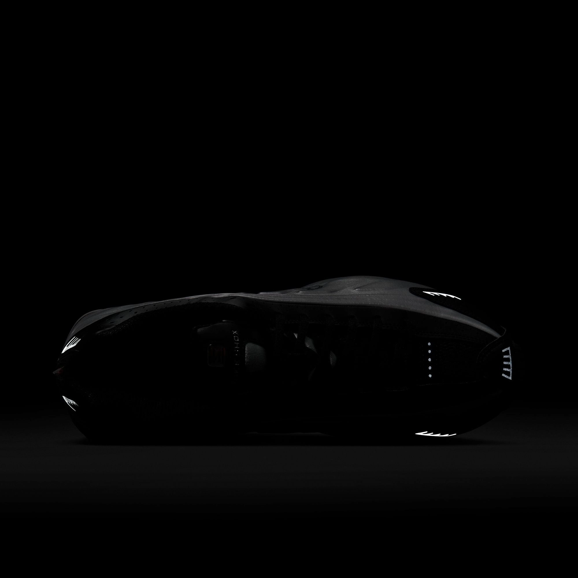 Nike Shox R4 Men's Shoes Color: Metallic Silver/metallic Silver-black Style: HQ1988-002 New Style Nike Shoes