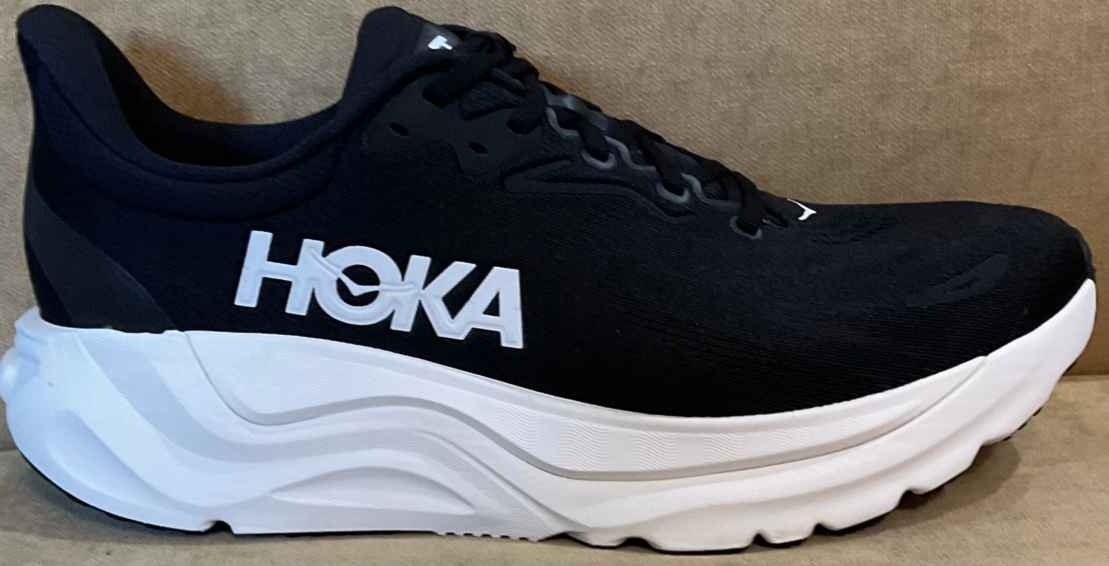 Hoka Men's Arahi 8