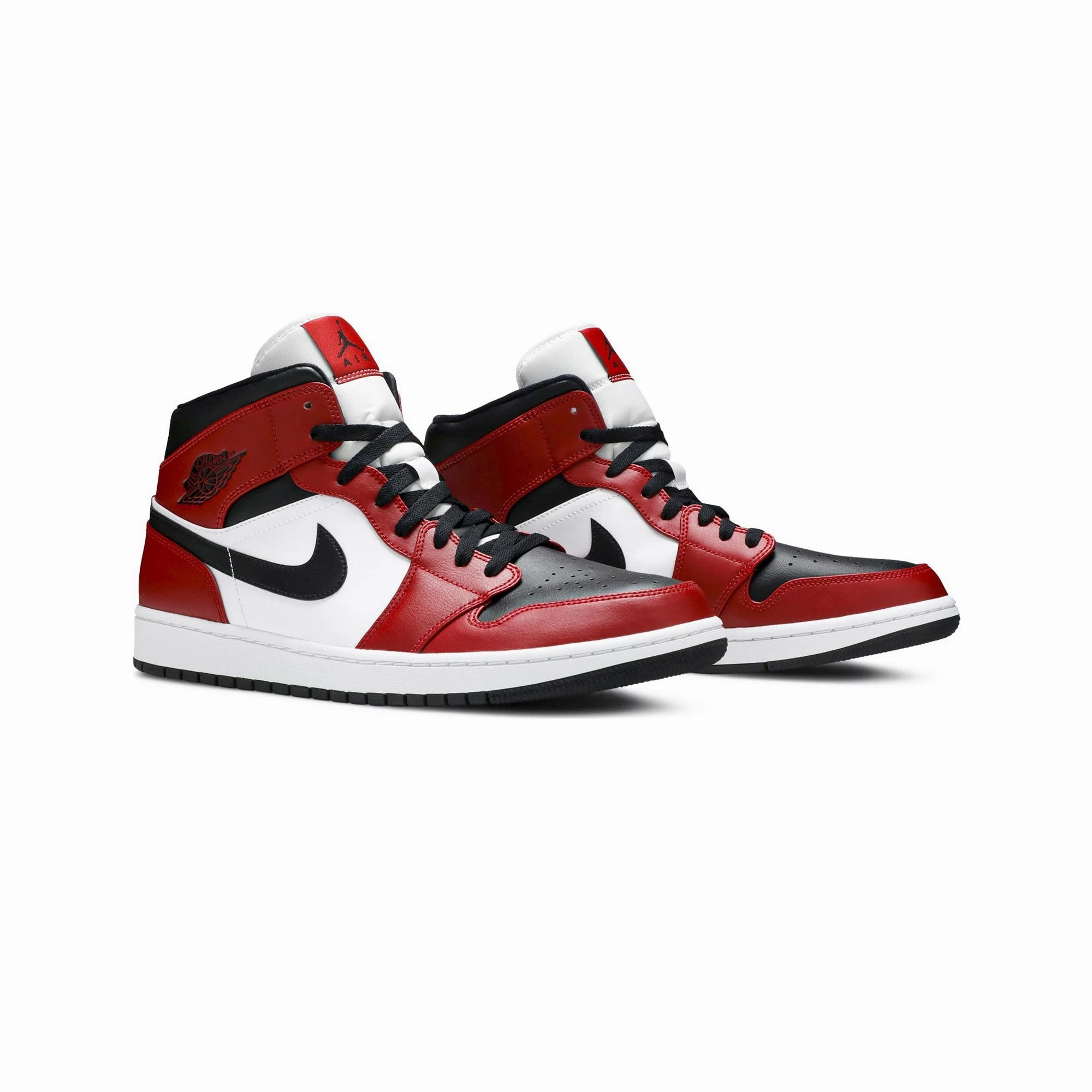Air Jordan 1 Mid 'Chicago Black Toe' GS (2020) Basketball Shoes Different Pair