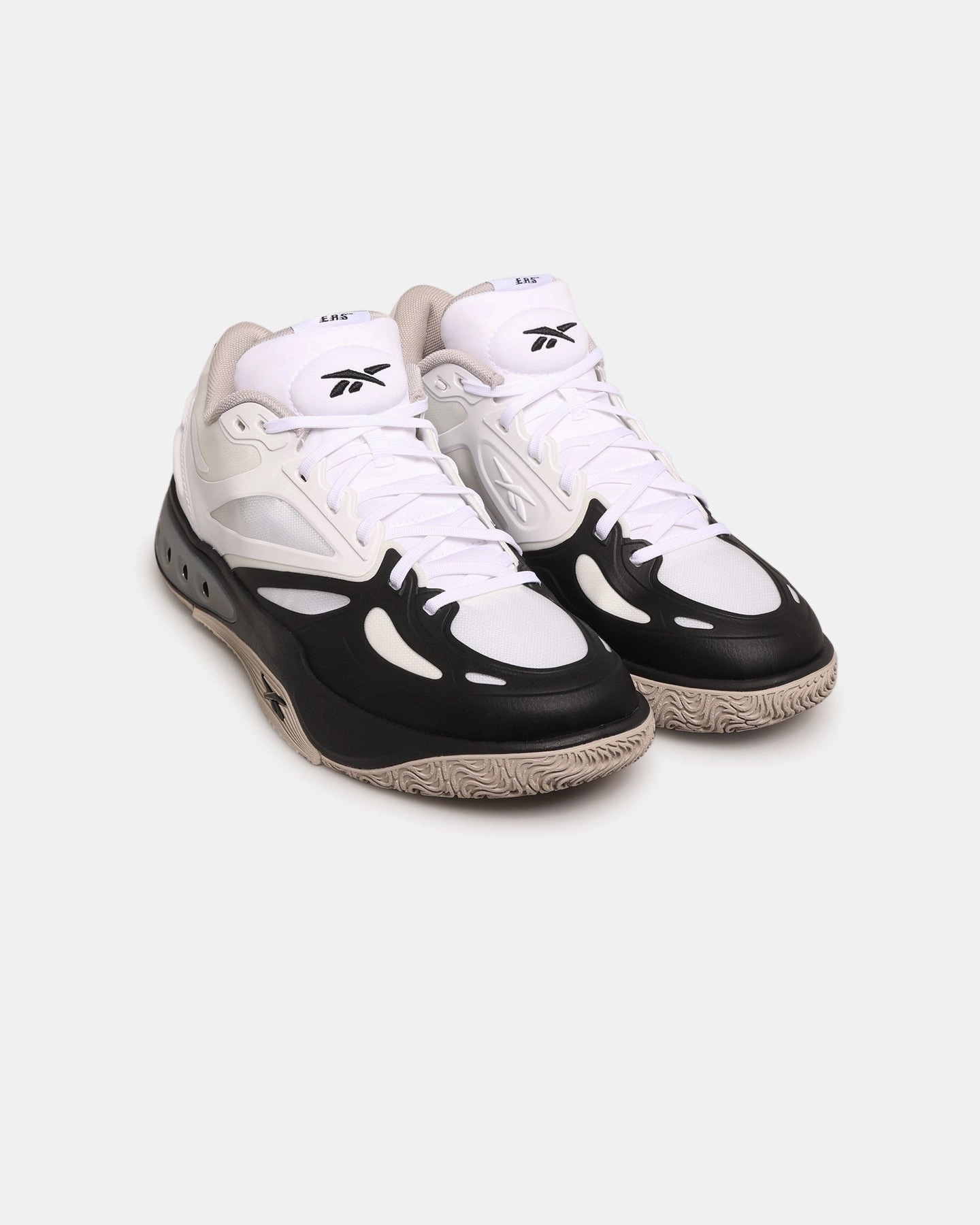 Lil Melo Basketball Shoes Reebok Engine A White/Black