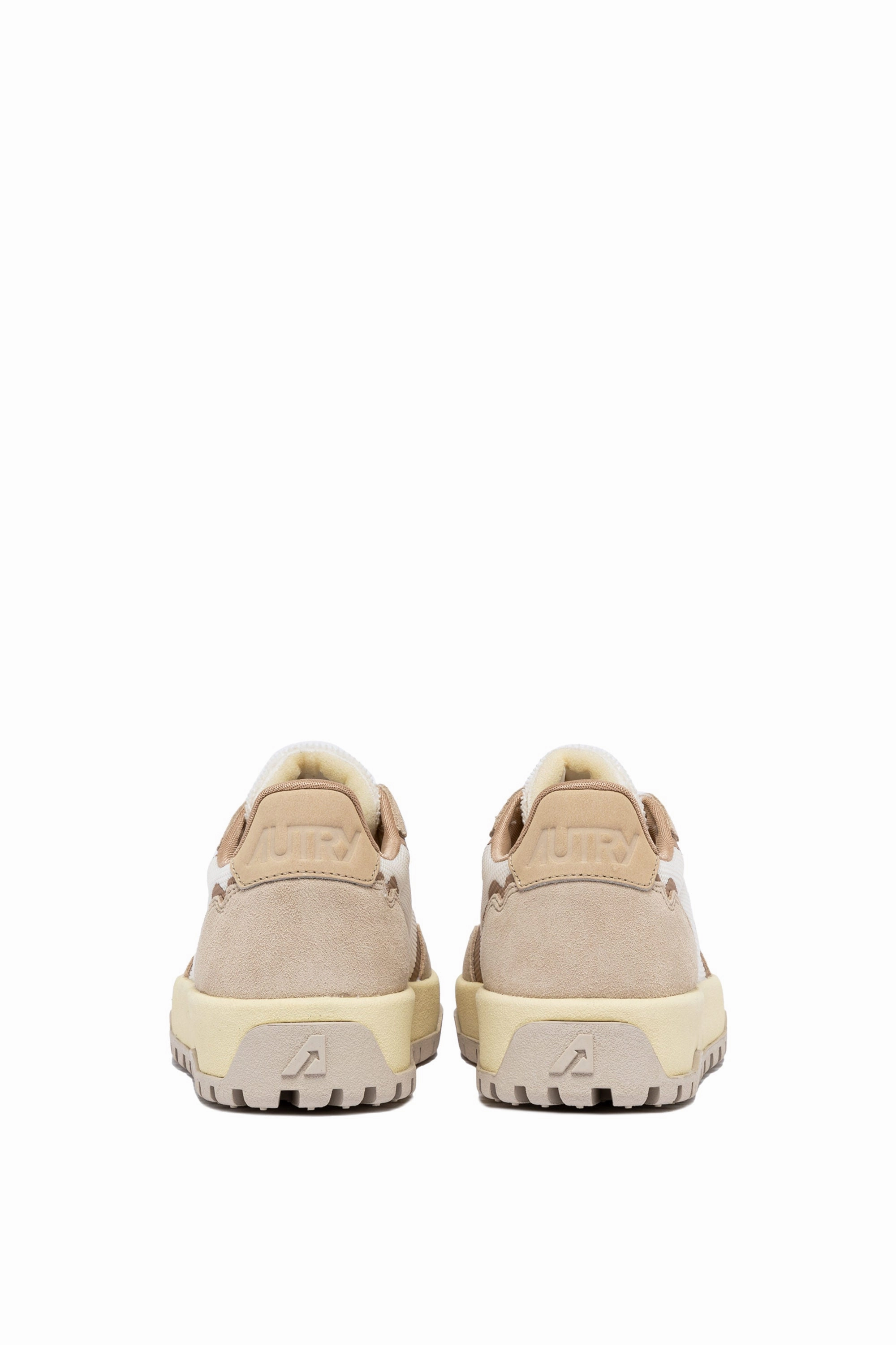 Wildpace Low Wom Whis/Sand LDLW AK03 Usa Made Sneakers