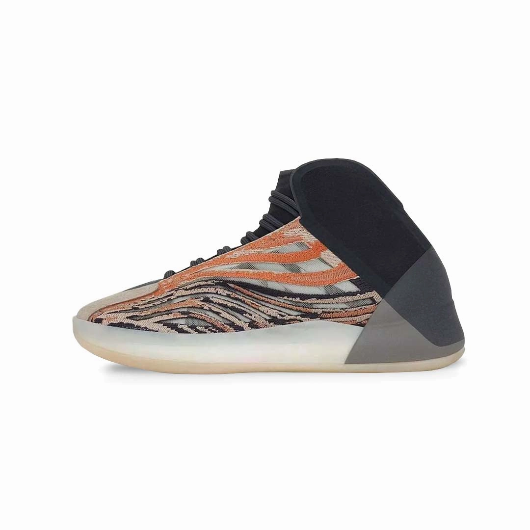 adidas - Unisex Yeezy Quantum Basketball Shoes (GW5314) Sabrina 3 Basketball