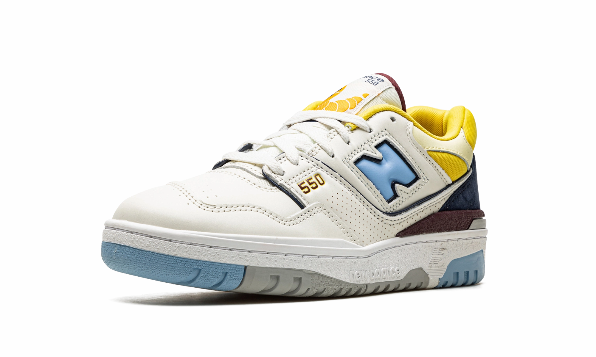 Crossover Basketball Shoes 550 "Marquette"