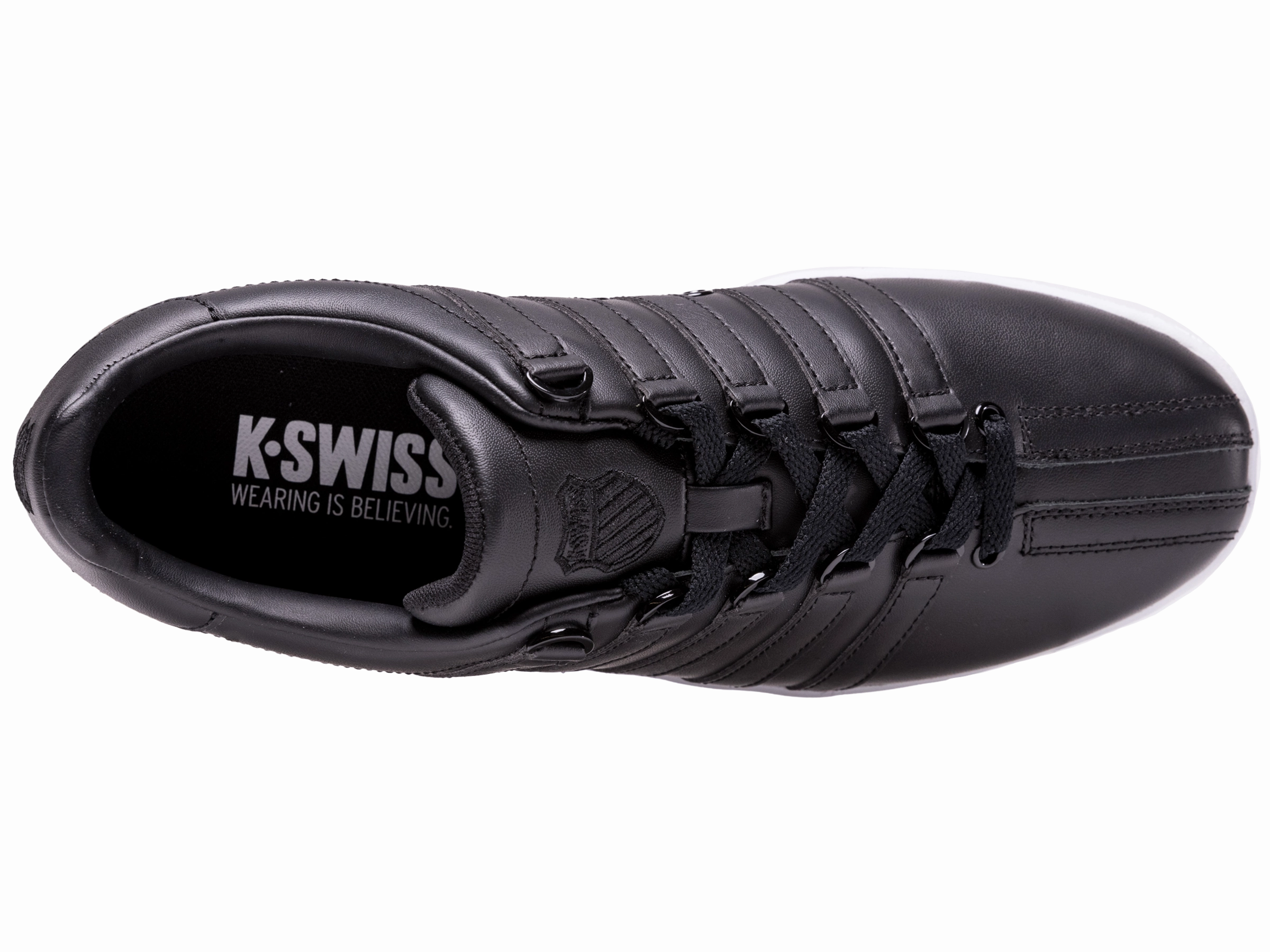 Tennis Shoes Size 4 97321-002-M | CLASSIC VN | BLACK/WHITE