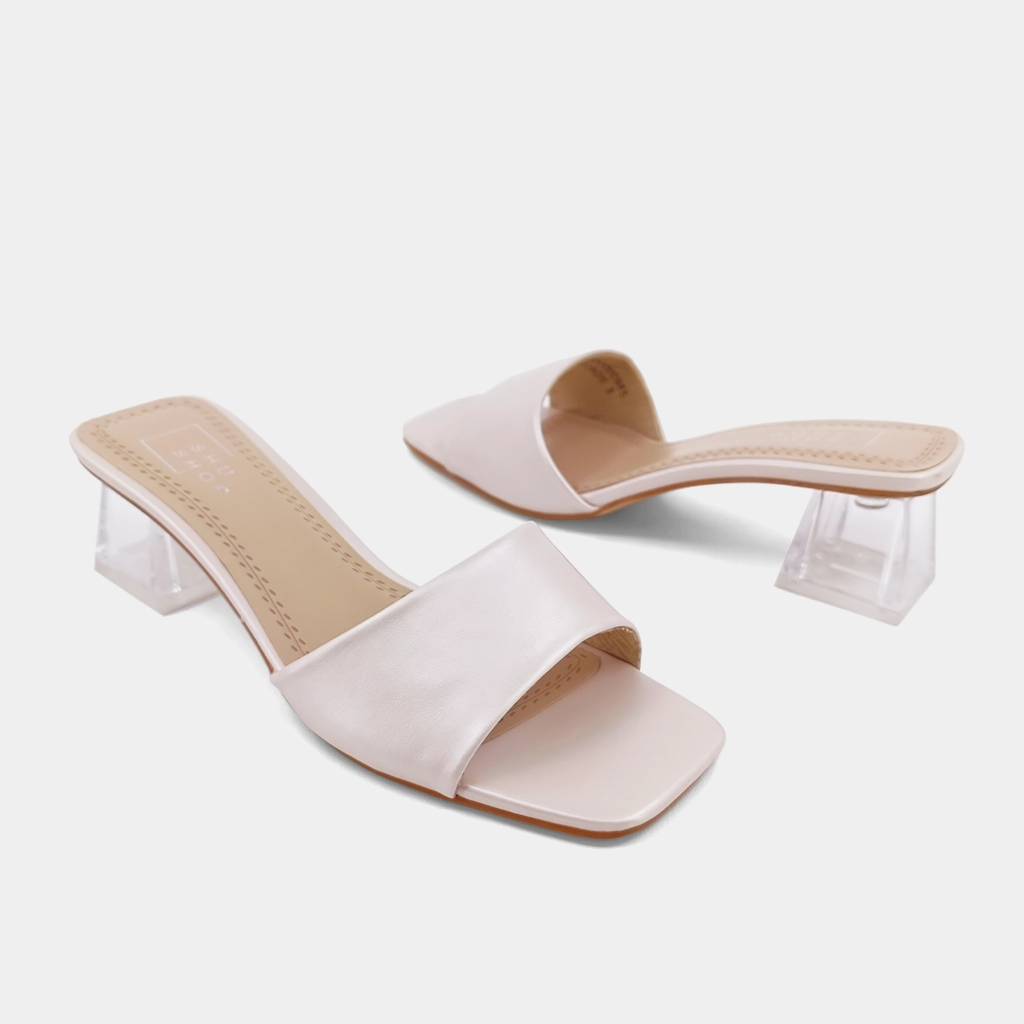 Bare Trap Sandals FERGIE