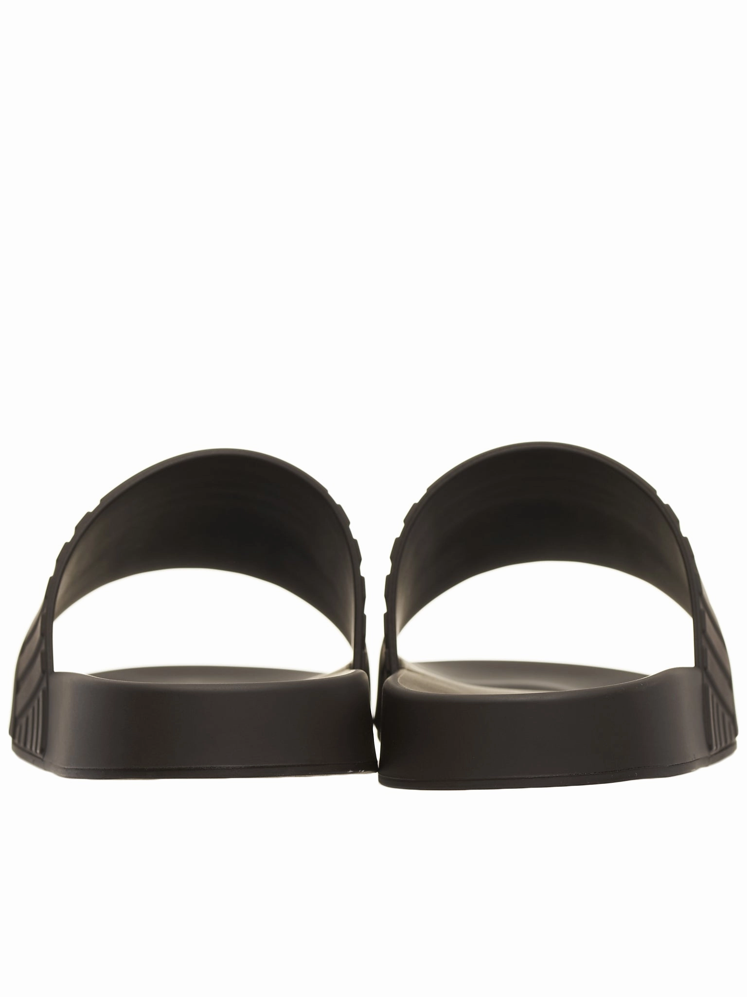 Sandals Travel Agent Slider (690105V1O60-2113-FONDANT)