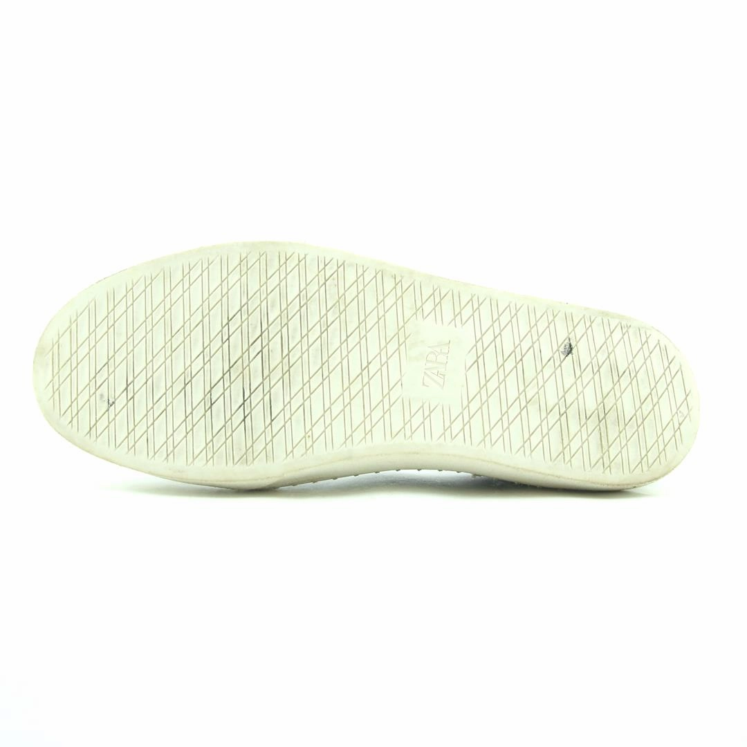 ZARA. . Tab Performance Slip Ons