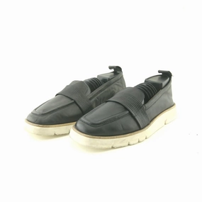 TAMARIS . Slip Resistant Slip Ons