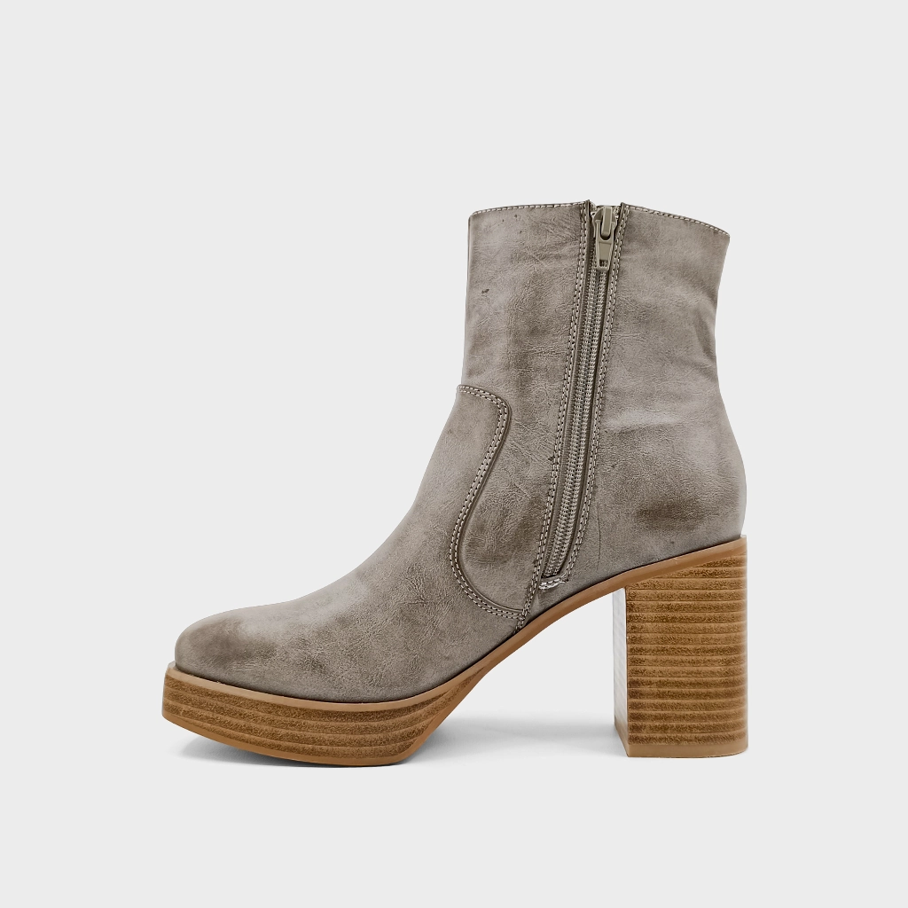 VERNITA Caterpillar Chelsea Boots