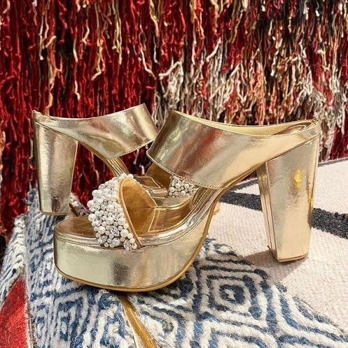 High Heel Shoe Cake Topper Sparkly Gold (Pearl stones Metallic GOLD Customised Blocks )