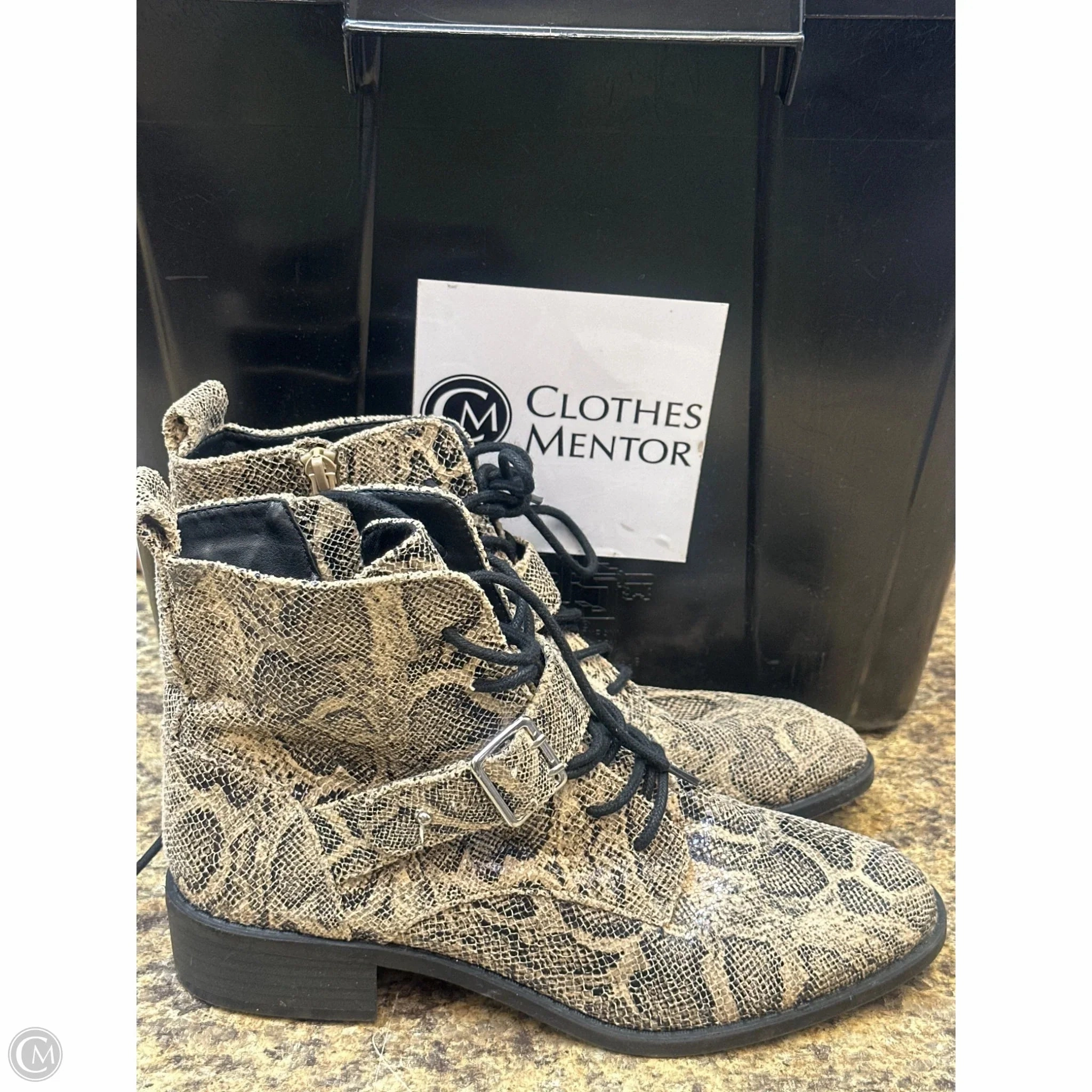 Combat Boots In German Boots Combat By Express In Snakeskin Print, Size: 8