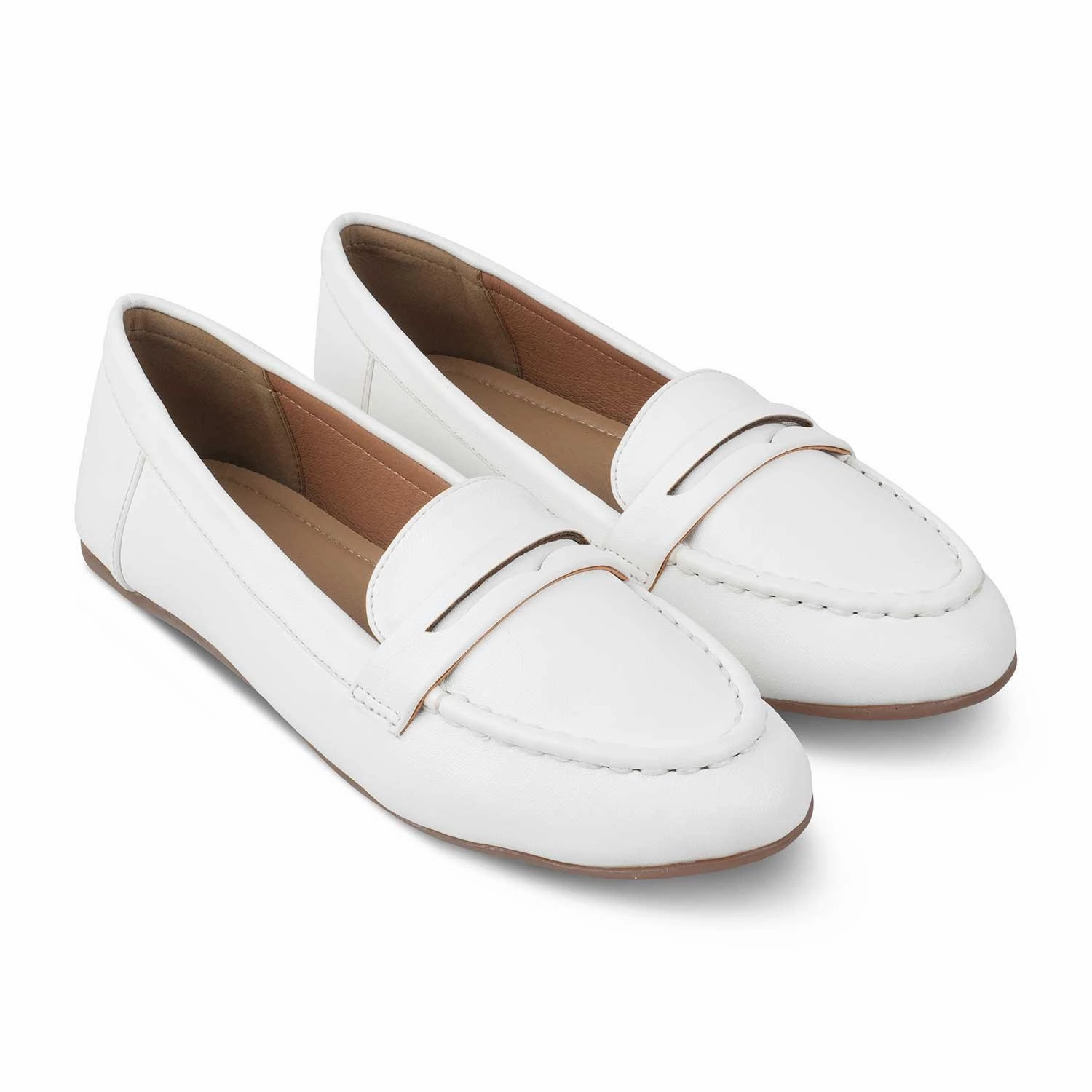Tresmode Snappy White Women's Casual Loafers Loafers On Baltimore National Pike