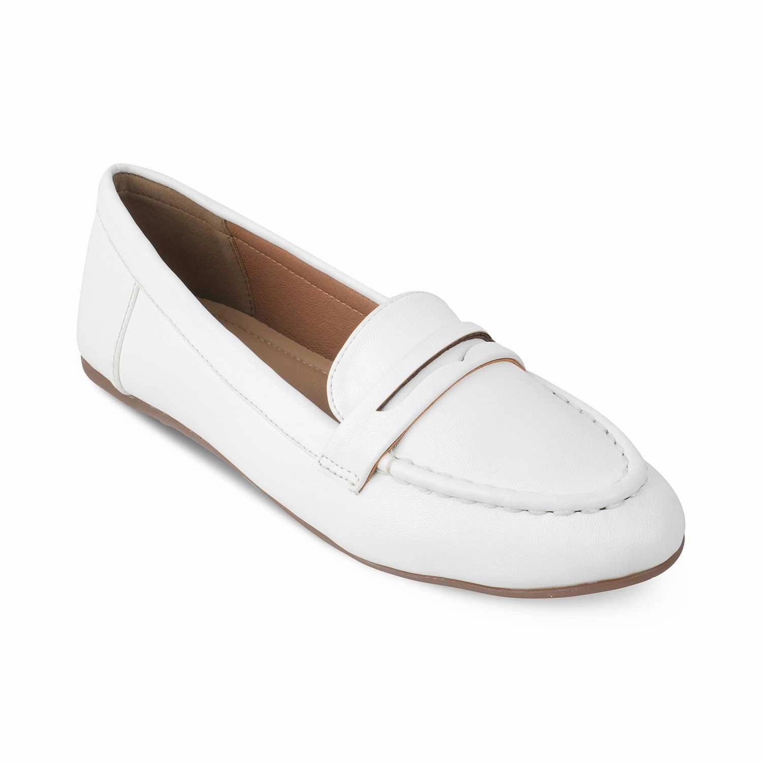 Python Skin Loafers Tresmode Snappy White Women's Casual Loafers