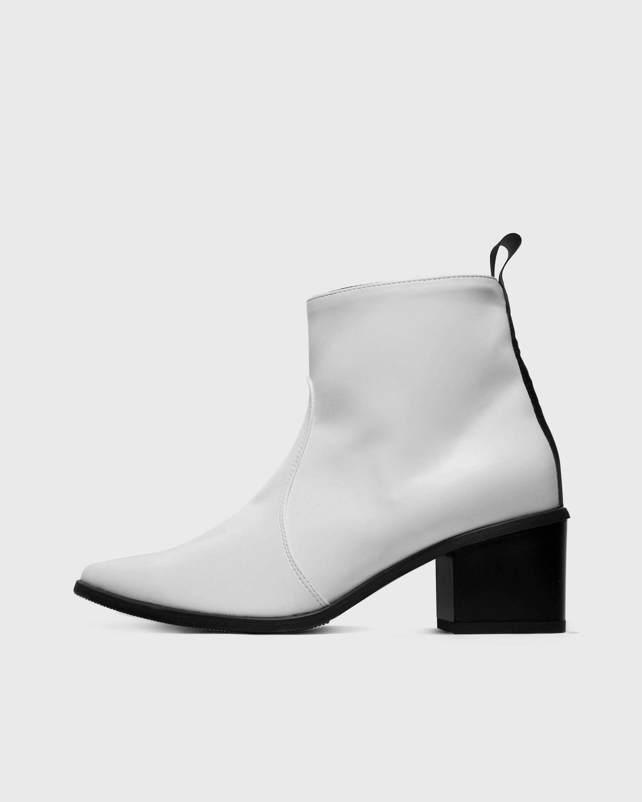 Swan No.1 White Nopal cactus leather boots Cycle Boots