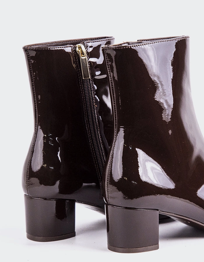 Tenby Brown Patent Frye Lace Up Boots