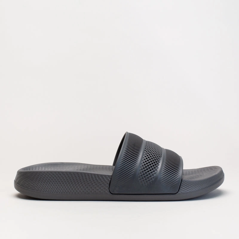 Japanese Sandals Textured Slide