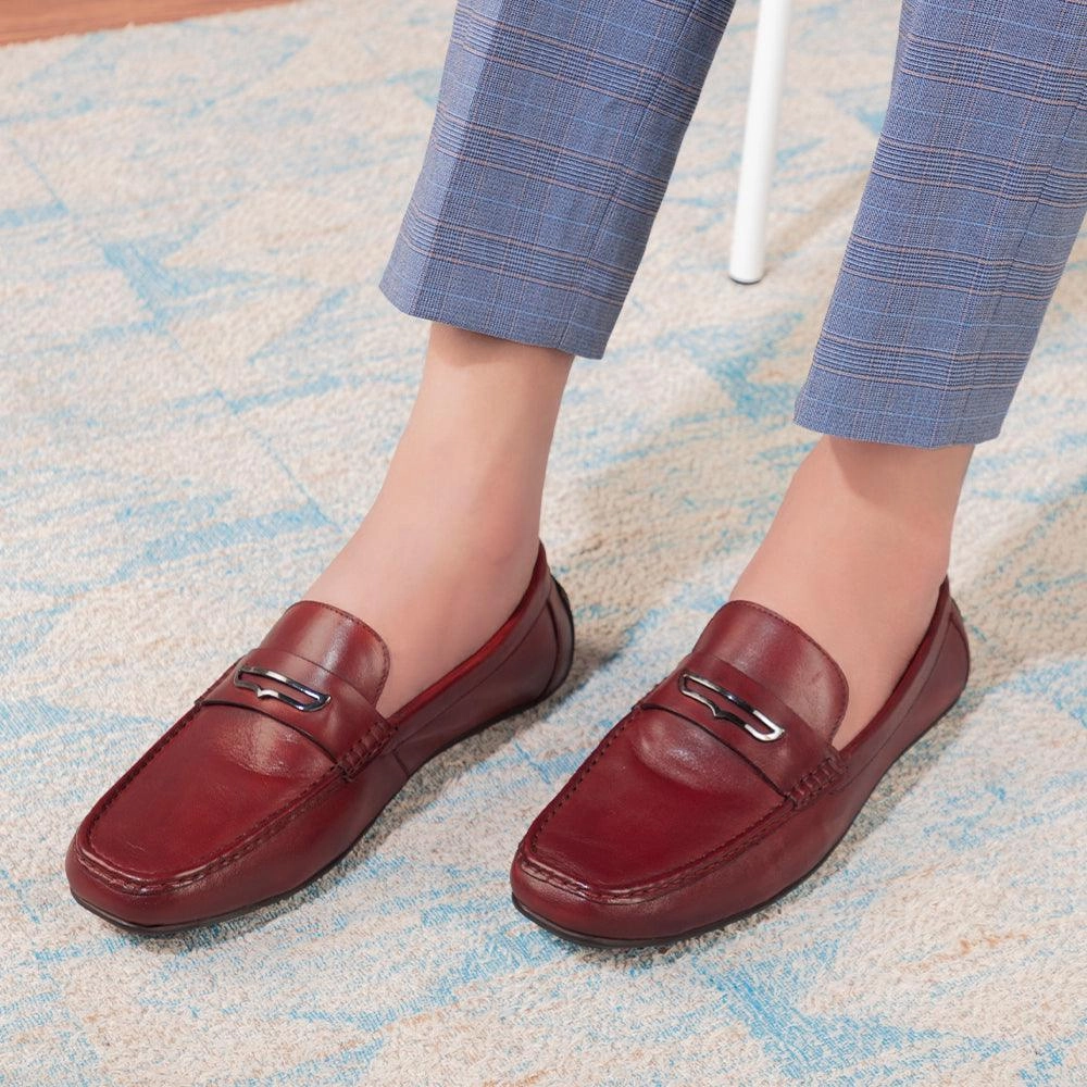 Business Casual Outfits With Loafers The Yodry Tan Men's Leather Driving Loafers Tresmode