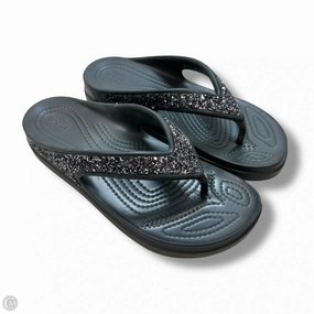Sandals Flip Flops By Crocs In Black, Size: 7 Rubi Flip Flops
