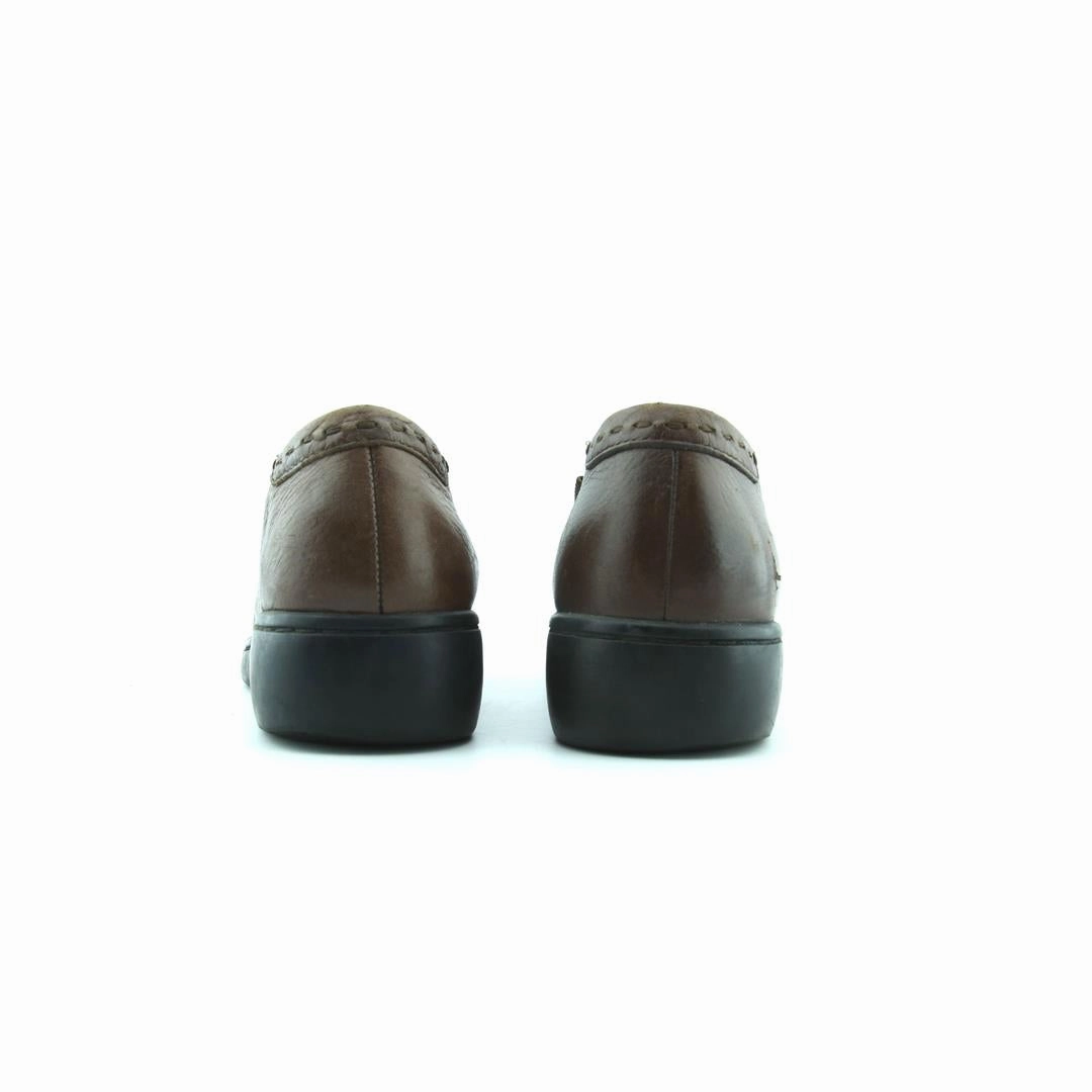 I LOVE COMFORT . Classic Slip-on Perforated Leather Shoe