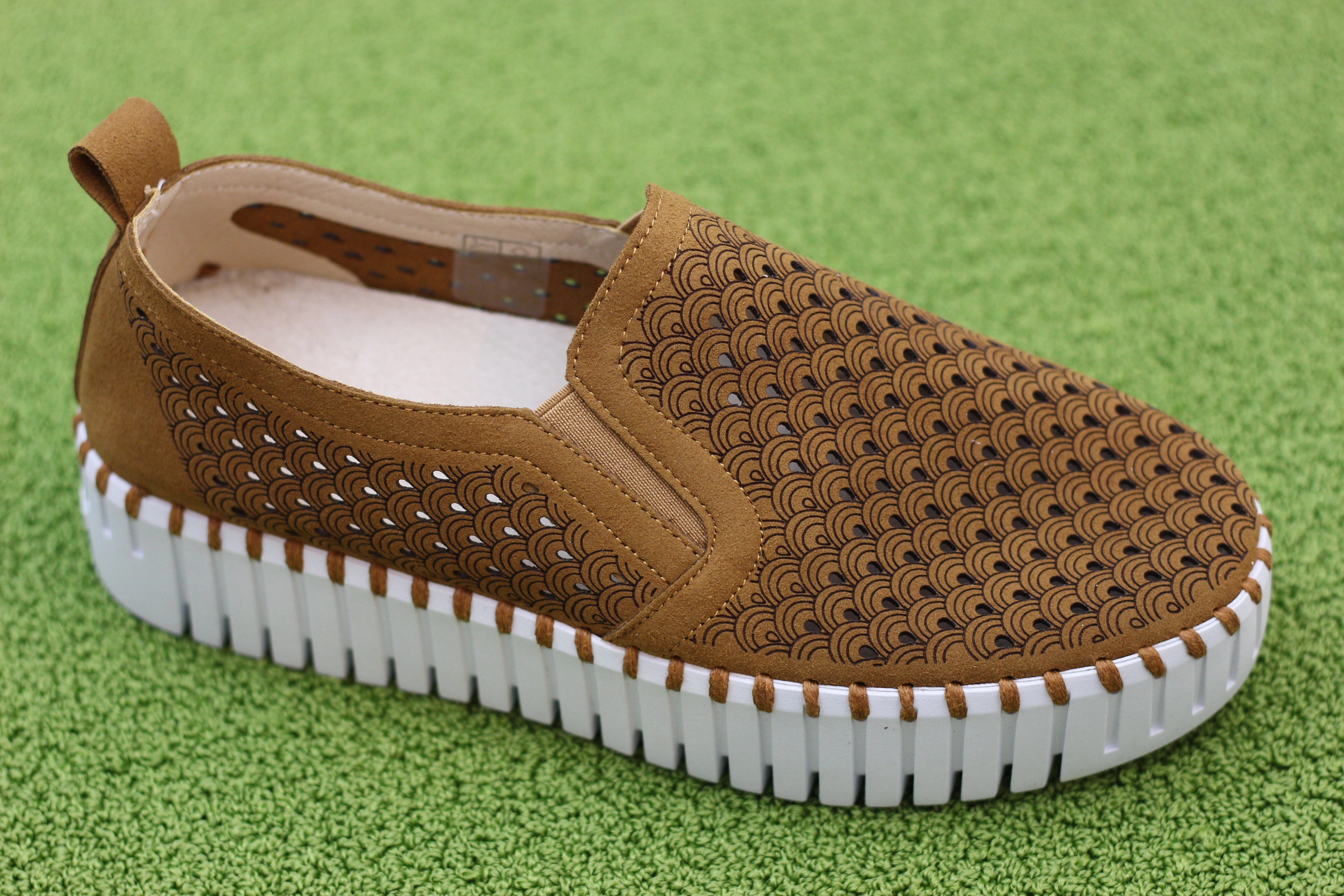 Platform Checkered Slip On Ilse Jacobsen Women's Tulip141 Slip On - Cashew Synthetic