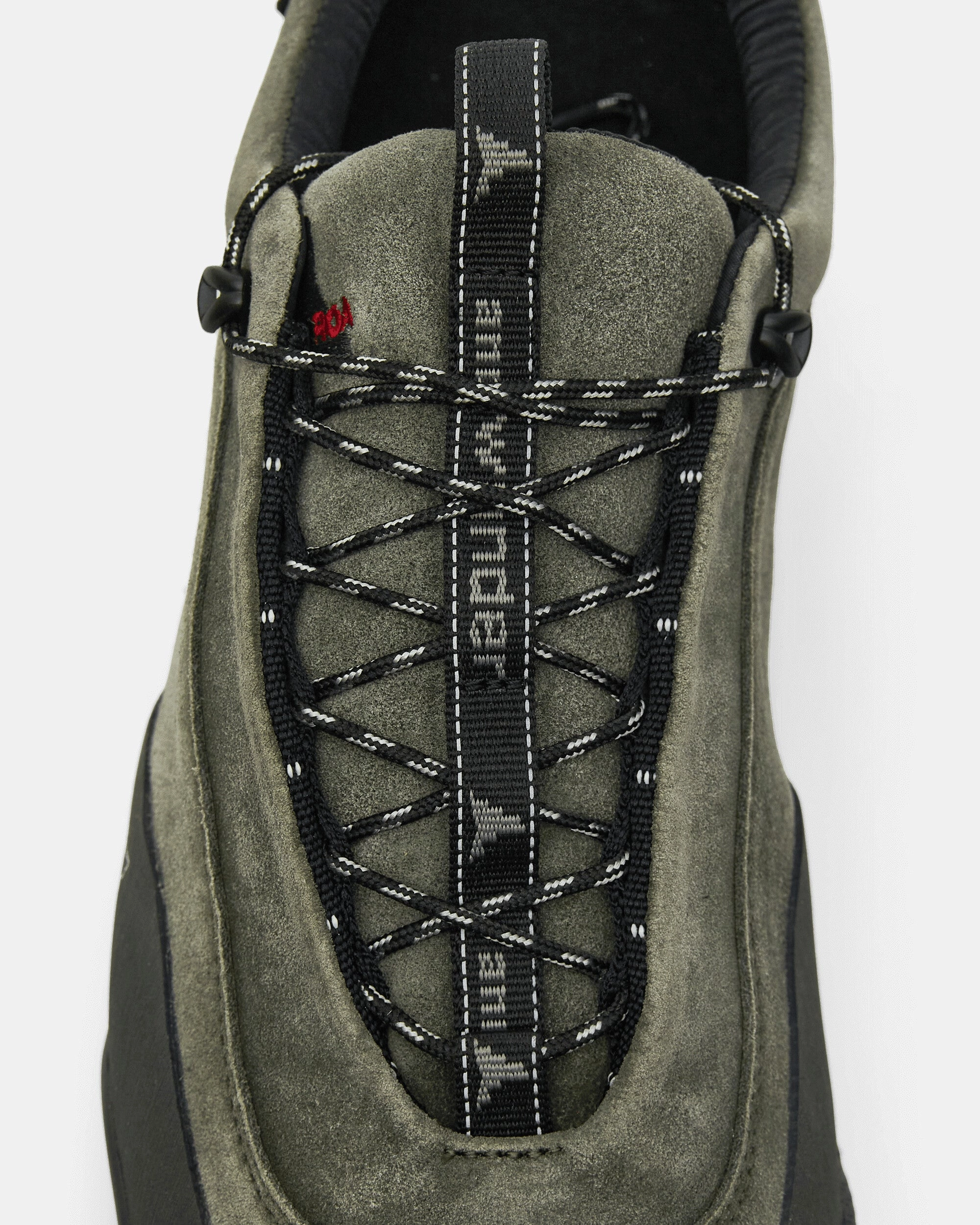 Hiking Boots From The 70s and wander Cingino Boots Tea Leaf / Black