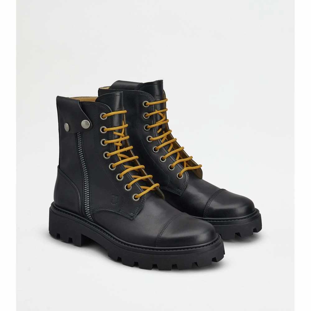 Combat Touring Boots Tod's Combat Boots in Leather