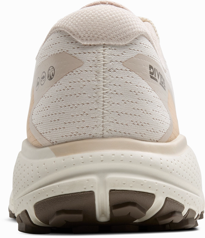 Women's Divide 5 (151 - Coconut/Almond Peach/Falcon) Best Trail To Road Running Shoes