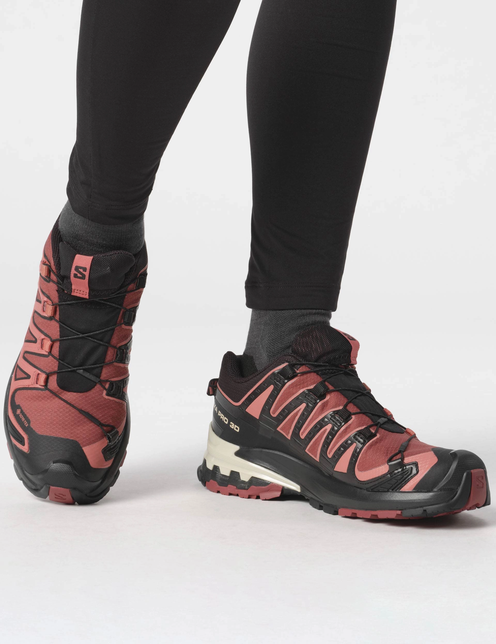 XA Pro 3D V9 Gore-Tex - Cow Hide/Black/Faded Rose Best Trail Cycling Shoes